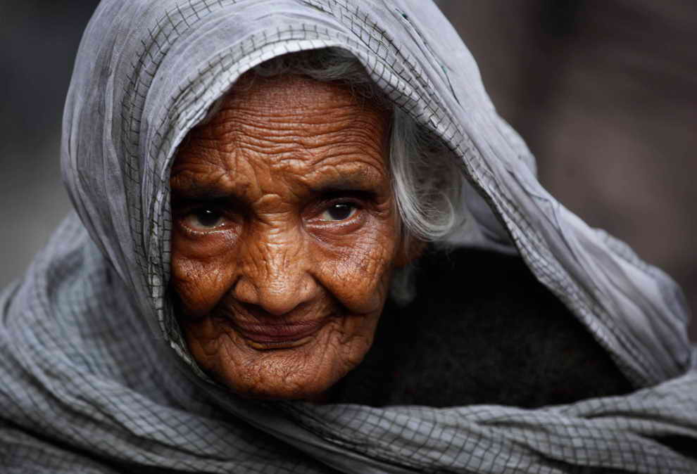 A Older mother hindi story - from Hindi Kahaniyan